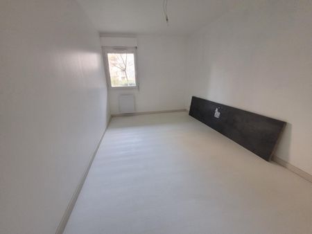 Location Appartement 2 pièces 58m² LILLE 59000 - Photo 2