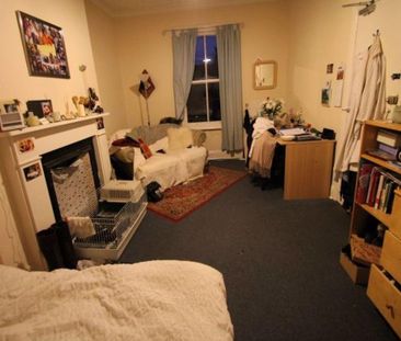 1 bedroom in a house share to rent - Photo 5