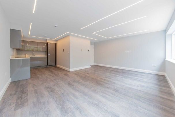 Torriano Mews, Kentish Town, NW5 - Photo 1