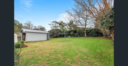 Stunning 3 Bedroom Home! - Photo 5