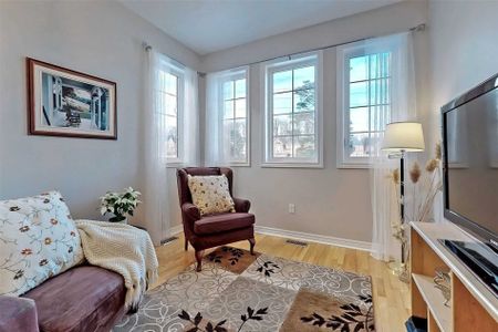 For Lease - 68 Hawkes Drive, Richmond Hill, Ontario - Photo 4