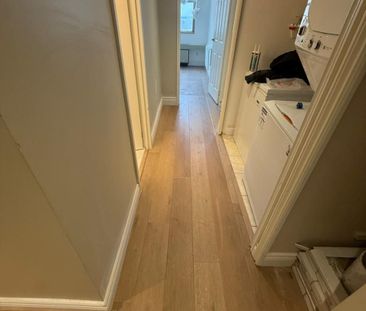 For Lease - 2760 Carousel Crescent Unit# 1012, Blossom Park - Airpo... - Photo 4