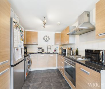 1 bedroom Apartment - Lemsford Road, Hatfield - Photo 4