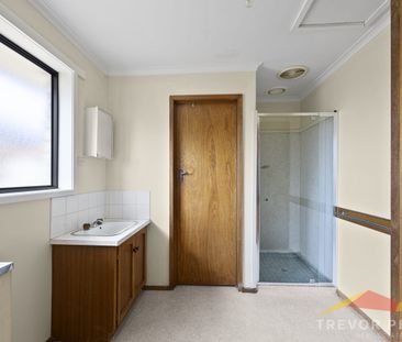 3/414 Gillies St N, Wendouree, Vic 3355 - Photo 1