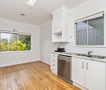 Home For Rent - Photo 5