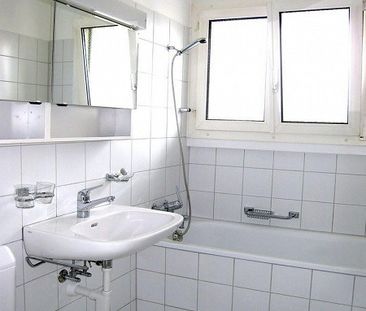 Grosszügige 4.5-Zimmerwohnung in gepflegter Liegenschaft zu vermieten - Foto 1