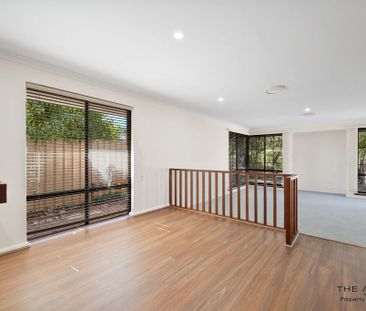 Spacious 5 Bedroom Family Home in Booragoon - Photo 3