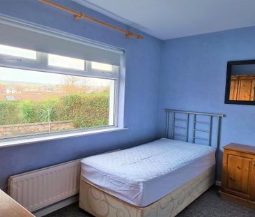 1 Dhu Varren Park South, Portrush, BT56 8HZ - Photo 1