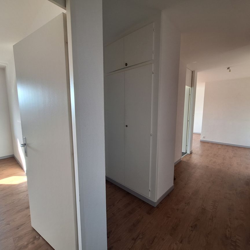 SION-CENTRE / APPARTEMENT RENOVE DE 2.5PCES - Foto 1