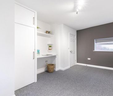 2 bedroom flat to rent - Photo 3