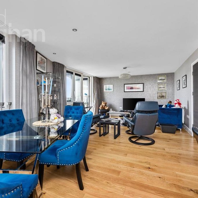 3 bedroom flat to rent - Photo 1