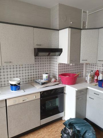 Location Appartement 3 pièces 63m² CHALON SUR SAONE 71100 - Photo 4