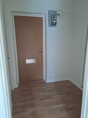 Carlavägen, Eskilstuna - Photo 5