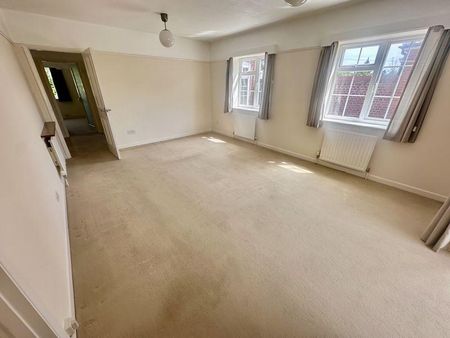 3 bedroom detached house to rent - Photo 3