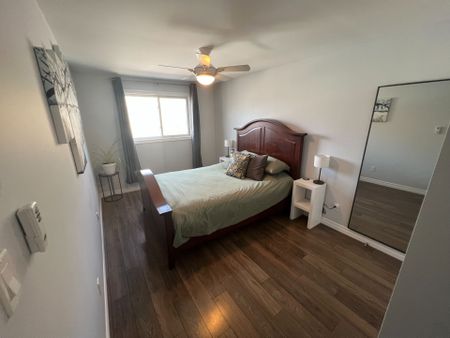 For Lease - 520 High Street Unit# 2, Orillia, Ontario - Photo 3