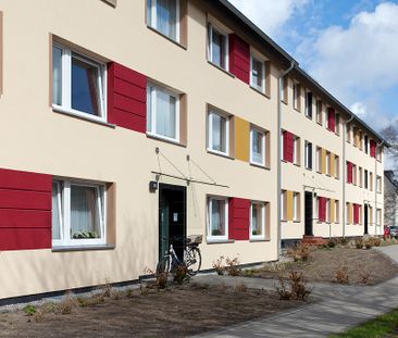 Helle Wohnung mit Balkon in gepflegter Wohnanlage - Photo 1