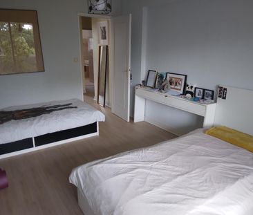 Location Appartement 3 pièces 84m² BORDEAUX 33200 - Photo 3