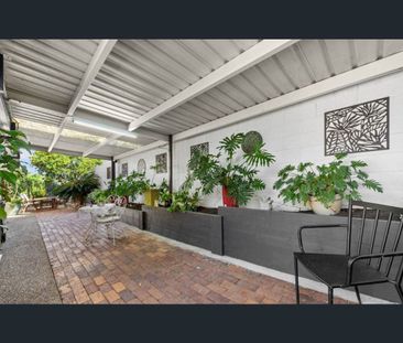 11 Nemira Street, Carseldine, Qld 4034 - Photo 3