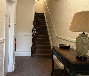Cathedral Road, Pontcanna, Cardiff, CF11 - Photo 3