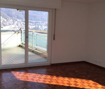 Appartement de 2.5 pièces au 16ème étage avec balcon - Foto 1