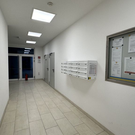 Moderne Innenstadt Wohnung in St. Pölten I Aufzug I Dachterrasse - Photo 1