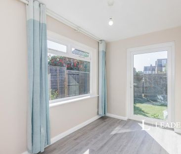 2 bedroom semi-detached house to rent - Photo 6