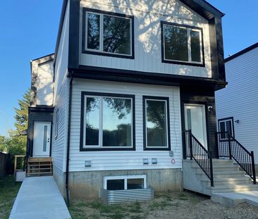 1 & 3 Bedroom Duplex Style Units in Beverly - SF194 - Photo 3