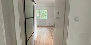 *Warm* Frisch sanierte 2-Zimmer Wohnung in 1040 *Balkon* und *Parkblick* - Foto 2