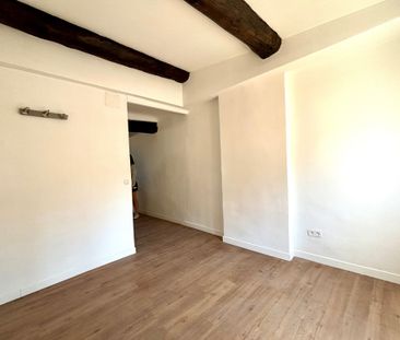 Appartement 1 pièces 27m2 MARSEILLE 7EME 630 euros - Photo 1