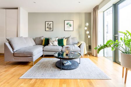 Scarlet Close - Photo 3