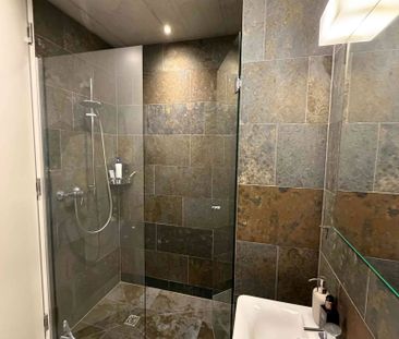 2.5 Zimmer, 93 m², 2. Stock - Photo 6