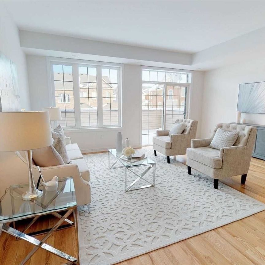 For Lease - 17 Jaffna Lane, Markham, Ontario - Photo 1