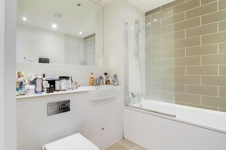 Hay Currie Street, London, E14 6GF - Photo 2