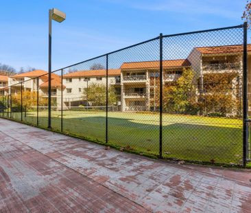 Fully furnished penthouse at "The Brighton" - Photo 3