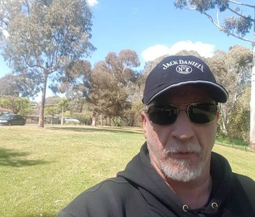 Bedford Park - Photo 1