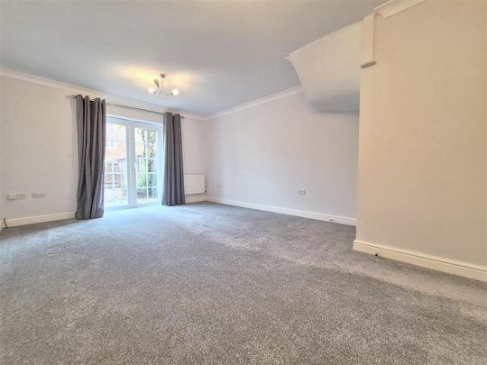 2 bedroom terraced house to rent - Photo 1