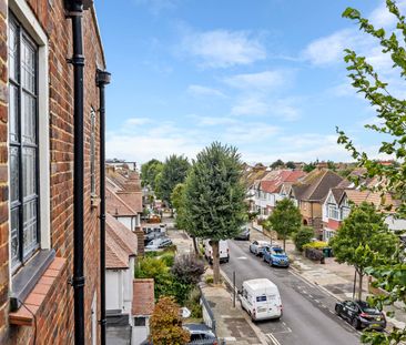 2 bedroom flat to rent New Church Road, Hove - Photo 6