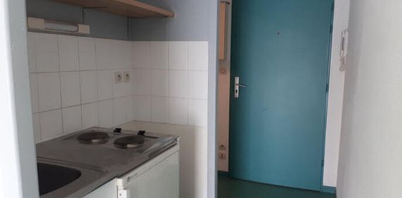 Location Appartement 1 pièce 19m² RENNES 35000 - Photo 2