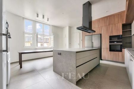 Location appartement, Paris 16ème (75016), 7 pièces, 370.11 m², ref 85409298 - Photo 5