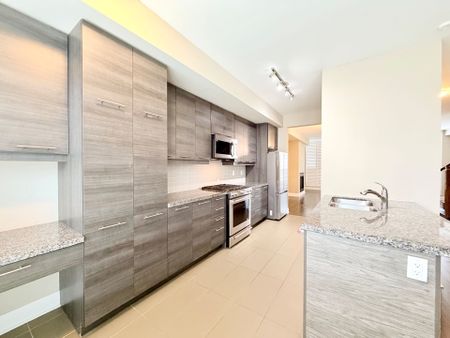 For Lease - 110 Little Creek Road, Mississauga, Ontario - Photo 4