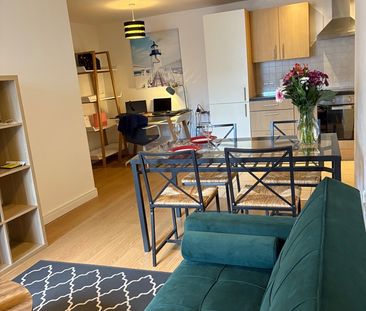 2 Bed Flat, Dyche Street, M4 - Photo 2