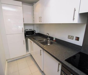 2 bedroom apartment to rent - Photo 6