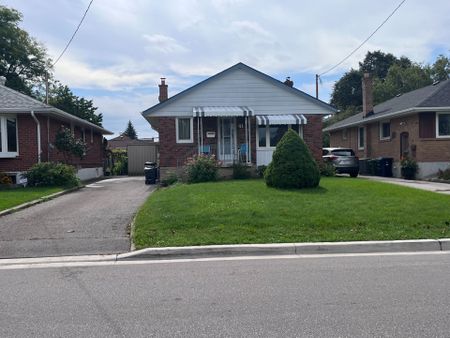 For Lease - 41 Pachino Boulevard Unit# Main, Toronto, Ontario - Photo 4