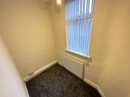 Pinnington Road, Gorton, Manchester, M18 - Photo 4