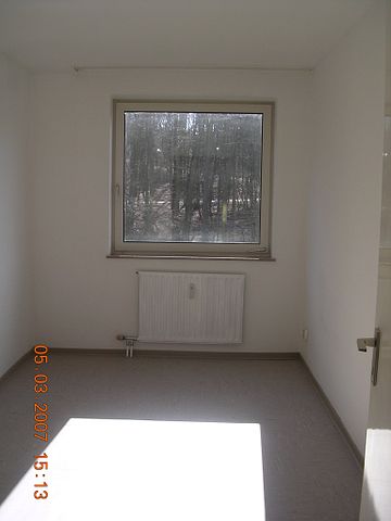 Kinder herzlich willkommen, 3-Zimmer-Wohnung in Bonn Medinghoven, mit neuem Bad - Photo 3