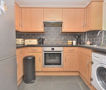 1 bedroom flat to rent, - Photo 2