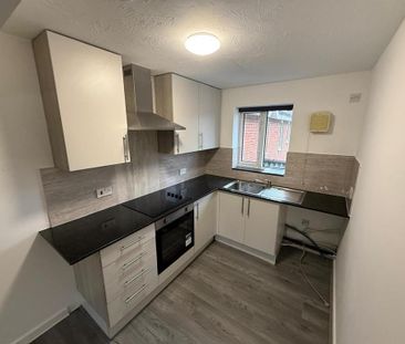 1 bedroom semi-detached house to rent - Photo 5