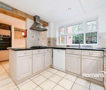 Woodford Green, Bracknell, Berkshire, RG12 - Photo 3