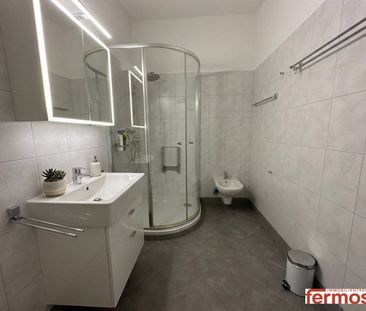 Exklusive 5-Zimmer-Wohnung mit Klimaanlage, Pool und Tiefgarage im ... - Photo 5