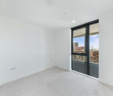 3 bedroom apartment to rent - Photo 3